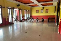 Komersial disewakan lokasi strategis Arcamanik Bandung 308m2 Komersial disewakan lokasi strategis Arcamanik Bandung 308m2