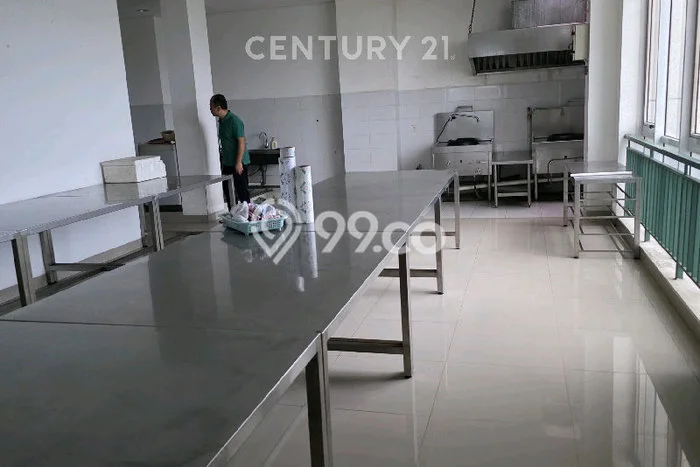Ruko Dijual di Tangerang LT 210m2 & LB 630m2 Lokasi Terbaik! Ruko Dijual di Tangerang LT 210m2 & LB 630m2 Lokasi Terbaik!