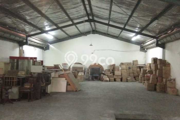 Gudang Disewa di Penjaringan, Jakarta Utara, LT 230m2 / LB 690m2 Gudang Disewa di Penjaringan, Jakarta Utara, LT 230m2 / LB 690m2