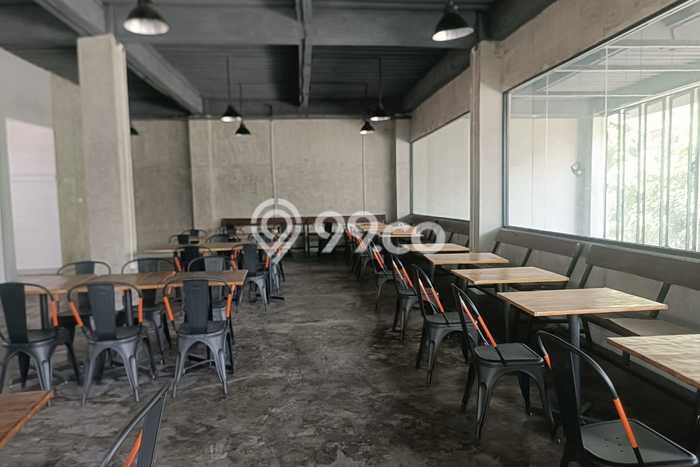 Ruko Komersial Disewakan di Tanjung Priok Jakarta Utara Luas 360m2 Ruko Komersial Disewakan di Tanjung Priok Jakarta Utara Luas 360m2