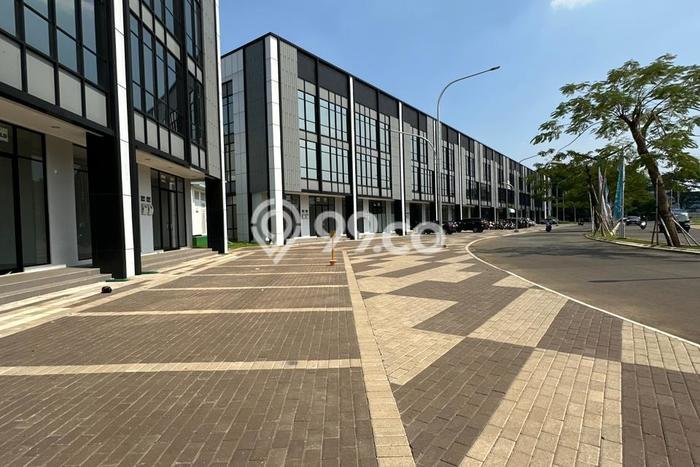 Disewakan Ruko di Pusat Kota Jakarta Selatan Ramai Strategis Disewakan Ruko di Pusat Kota Jakarta Selatan Ramai Strategis