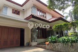 Rumah Tenang di Pondok Indah, 5 KT, Luas 620m² Bangunan 660m² Rumah Tenang di Pondok Indah, 5 KT, Luas 620m² Bangunan 660m²