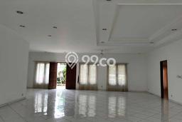 Rumah area Kemang, Dekat Stasiun, 4 KT, LT 575m² LB 350m² Rumah area Kemang, Dekat Stasiun, 4 KT, LT 575m² LB 350m²