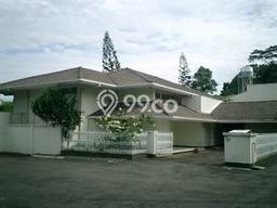 Rumah di Cipete, 4 KM, Lingkungan Berkembang Rumah di Cipete, 4 KM, Lingkungan Berkembang