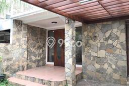 Rumah Terawat area Pondok Indah, Jakarta Selatan, LT 122m², LB 150m² Rumah Terawat area Pondok Indah, Jakarta Selatan, LT 122m², LB 150m²