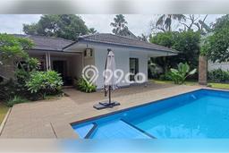 HUNIAN EKSKLUSIF! Rumah di Pejaten, 4 KT, Design Modern, Luas 1367m² LB 365m² HUNIAN EKSKLUSIF! Rumah di Pejaten, 4 KT, Design Modern, Luas 1367m² LB 365m²