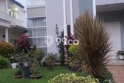 Rumah Luxury Modern Tanpa Renovasi di Gading Serpong Tangerang Rumah Luxury Modern Tanpa Renovasi di Gading Serpong Tangerang