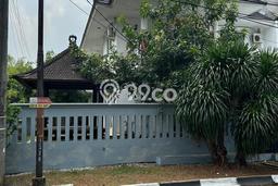 Disewakan! Rumah 4 Kamar Tidur &
5 Kamar Mandi di Pondok Indah, Jakarta Selatan Disewakan! Rumah 4 Kamar Tidur &
5 Kamar Mandi di Pondok Indah, Jakarta Selatan