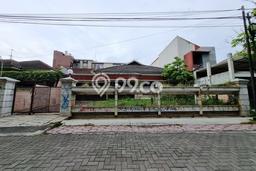 Rumah di jl.Atmodirono dekat simpang lima Rumah di jl.Atmodirono dekat simpang lima