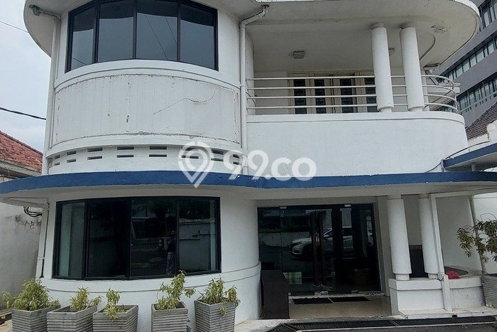 Hunian Strategis Disewakan 5 Kamar di Semarang Tengah Bisa Nego Hunian Strategis Disewakan 5 Kamar di Semarang Tengah Bisa Nego
