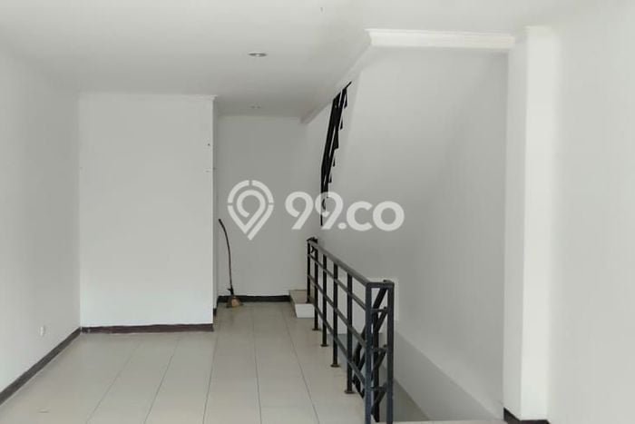 Ruko Dijual di Bekasi LT 44m2 & LB 120m2 Lokasi Terbaik! Ruko Dijual di Bekasi LT 44m2 & LB 120m2 Lokasi Terbaik!