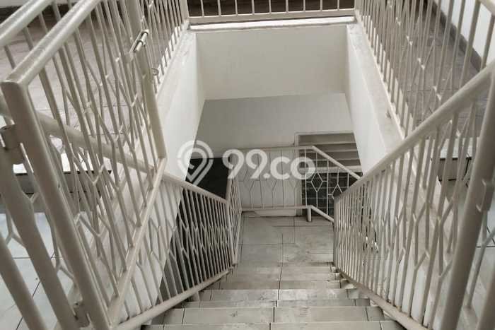 BEST OFFER! Rumah Untuk Investasi di Jatinegara, LT 225m² Bangunan 325m² BEST OFFER! Rumah Untuk Investasi di Jatinegara, LT 225m² Bangunan 325m²