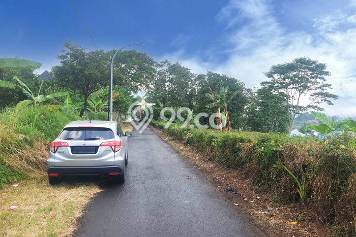 Tanah Area Berkembang Kawasan , Luas 2835m2m², Kawasan Nyaman, Akses Bandung, Bandung Tanah Area Berkembang Kawasan , Luas 2835m2m², Kawasan Nyaman, Akses Bandung, Bandung
