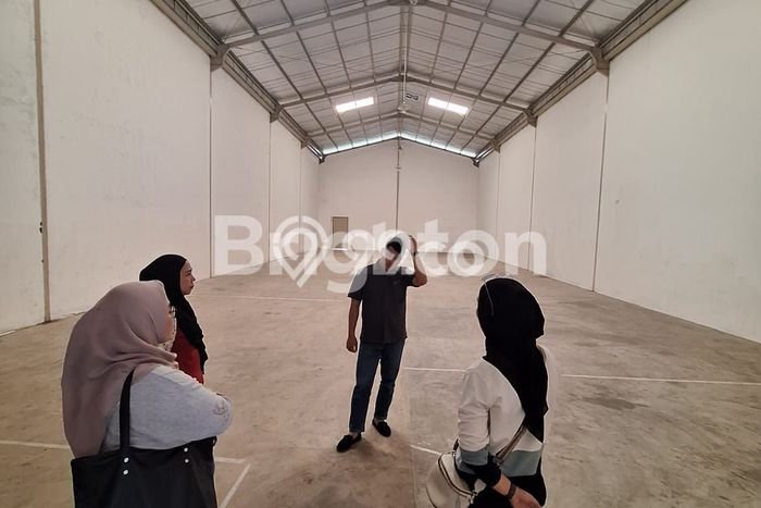 Untuk Dijual Gudang di Panjang Bandar Lampung LT 5e+06m2 / LB 680m2 Untuk Dijual Gudang di Panjang Bandar Lampung LT 5e+06m2 / LB 680m2