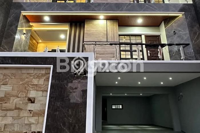 Hunian Mewah Dijual LT 180m2 di Way Halim, Bandar Lampung Hunian Mewah Dijual LT 180m2 di Way Halim, Bandar Lampung