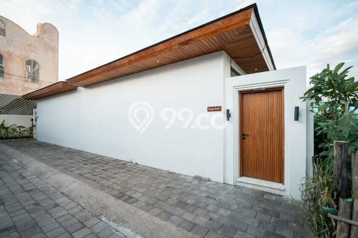 LOKASI STRATEGIS! Vila Kawasan , Dimensi 150m2m², Dekat pusat umum LOKASI STRATEGIS! Vila Kawasan , Dimensi 150m2m², Dekat pusat umum