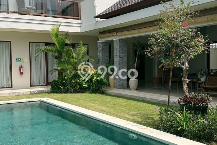 Vila di , Area 455m2m², Lokasi Strategis Vila di , Area 455m2m², Lokasi Strategis