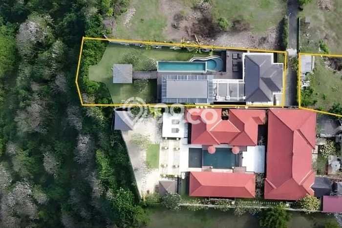 For Sale Vila Kawasan , Luas 1500m2m², Lokasi Strategis For Sale Vila Kawasan , Luas 1500m2m², Lokasi Strategis