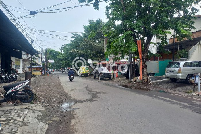 Unit Gudang disewakan di Semarang Tengah Semarang dengan LT 160m2 / LB 130m2 Unit Gudang disewakan di Semarang Tengah Semarang dengan LT 160m2 / LB 130m2