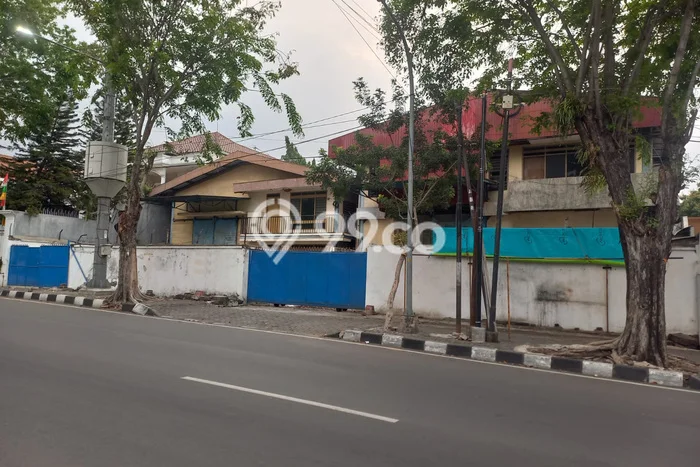 Unit Gudang Paling Strategis di Semarang Barat Semarang dengan LB 1000m2 Unit Gudang Paling Strategis di Semarang Barat Semarang dengan LB 1000m2