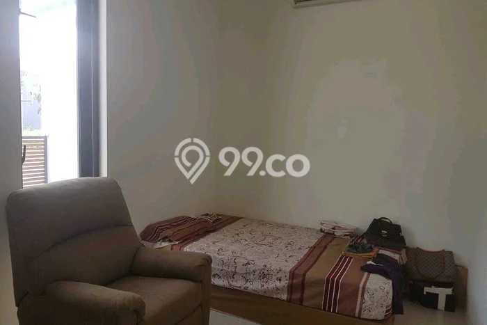 Dijual Rumah 4 Kamar Lokasi Ideal Bagus dan Strategis di Sukolilo Dijual Rumah 4 Kamar Lokasi Ideal Bagus dan Strategis di Sukolilo