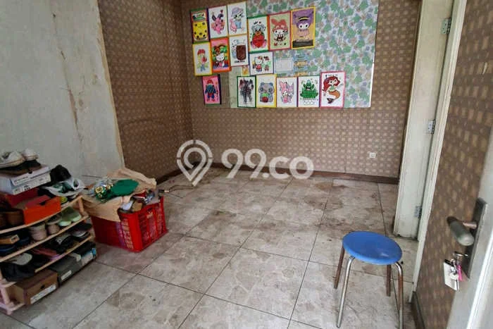 Dijual Cepat Rumah Bagus Siap Huni LB 400m2 di Gubeng, Surabaya Dijual Cepat Rumah Bagus Siap Huni LB 400m2 di Gubeng, Surabaya