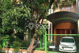 Hunian Mewah Siap Huni LT 347m2 di Rungkut, Surabaya Hunian Mewah Siap Huni LT 347m2 di Rungkut, Surabaya