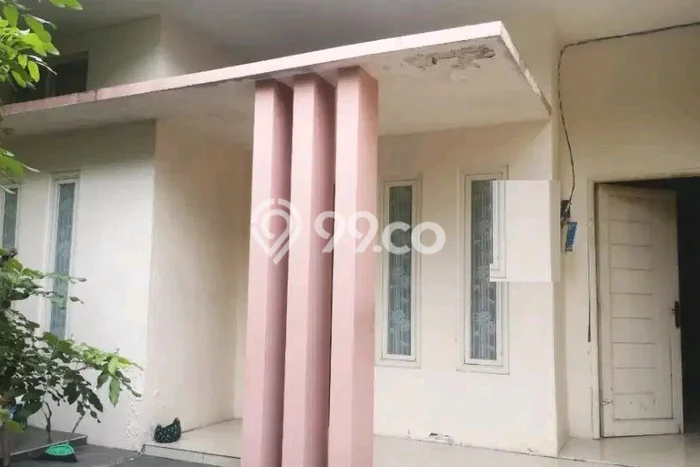 Rumah Strategis Modern Lb 109m2 di Rungkut, Surabaya Rumah Strategis Modern Lb 109m2 di Rungkut, Surabaya