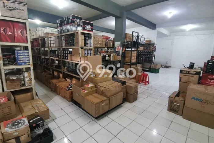 Ruko Bagus LT 272m2 LB 816m2 Dijual di Klojen Malang Ruko Bagus LT 272m2 LB 816m2 Dijual di Klojen Malang