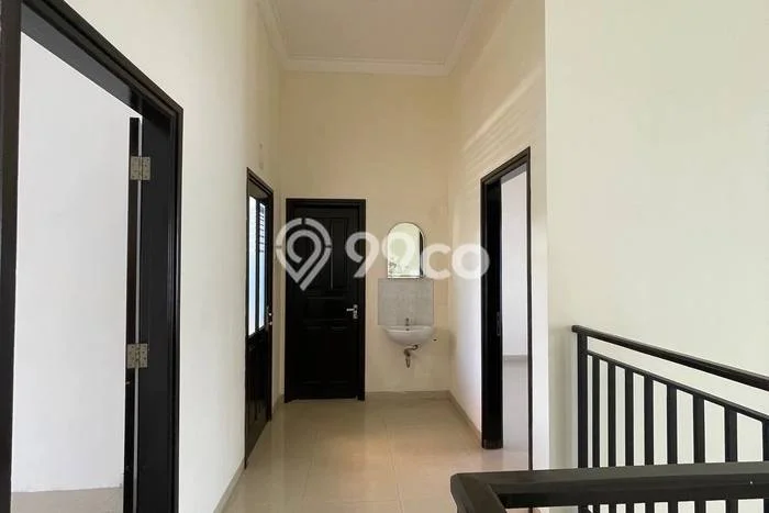 Disewakan! Rumah 3 Kamar Tidur &
2 Kamar Mandi di Villa Puncak Tidar, Malang Disewakan! Rumah 3 Kamar Tidur &
2 Kamar Mandi di Villa Puncak Tidar, Malang