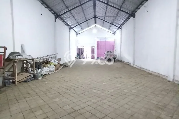 Gudang Komersial Disewakan di Karangploso Malang Luas 255m2 Gudang Komersial Disewakan di Karangploso Malang Luas 255m2