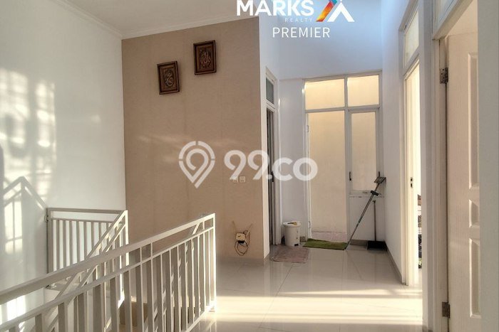Dijual Hunian Rumah Nyaman 6 Kamar di Soekarno Hatta, Malang Dijual Hunian Rumah Nyaman 6 Kamar di Soekarno Hatta, Malang