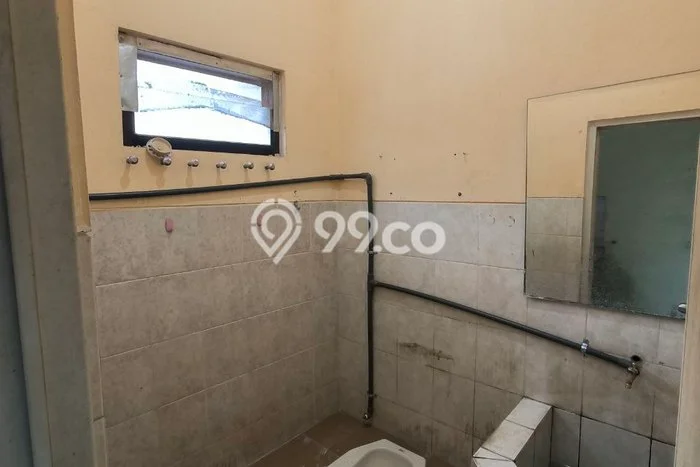 Ruko Disewa di Malang dengan LB 120m2 Area Komersial Ramai Ruko Disewa di Malang dengan LB 120m2 Area Komersial Ramai