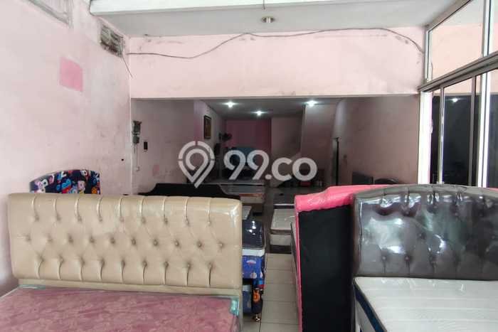 Ruko Kawasan Genuk, Luas 240m², Area Komersial, Posisi Strategis Ruko Kawasan Genuk, Luas 240m², Area Komersial, Posisi Strategis