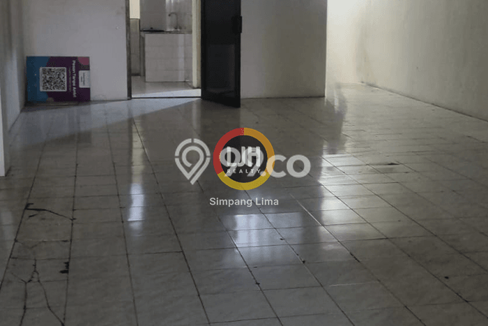 Unit Ruko disewakan di Banyumanik Semarang dengan LT 100m2 / LB 200m2 Unit Ruko disewakan di Banyumanik Semarang dengan LT 100m2 / LB 200m2