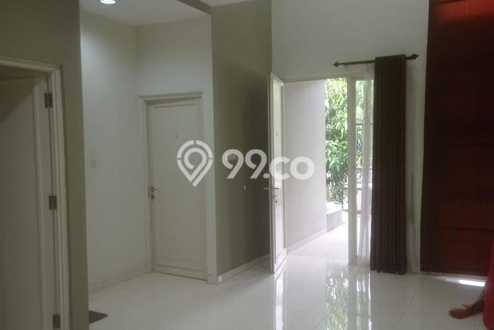 Rumah di Candi Golf, 3 KT, Akses Rumah Sakit, Luas 211m² LB 65m² Rumah di Candi Golf, 3 KT, Akses Rumah Sakit, Luas 211m² LB 65m²