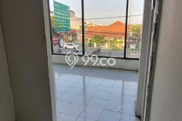 Disewakan Ruko Premium di Ngesrep, Luas 200m², Lokasi Ramai Disewakan Ruko Premium di Ngesrep, Luas 200m², Lokasi Ramai