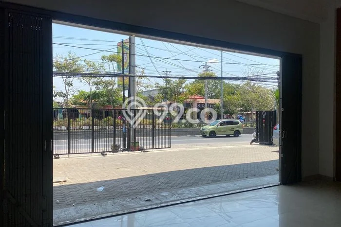 Ruko paling strategis disewakan di Benowo Surabaya Ruko paling strategis disewakan di Benowo Surabaya