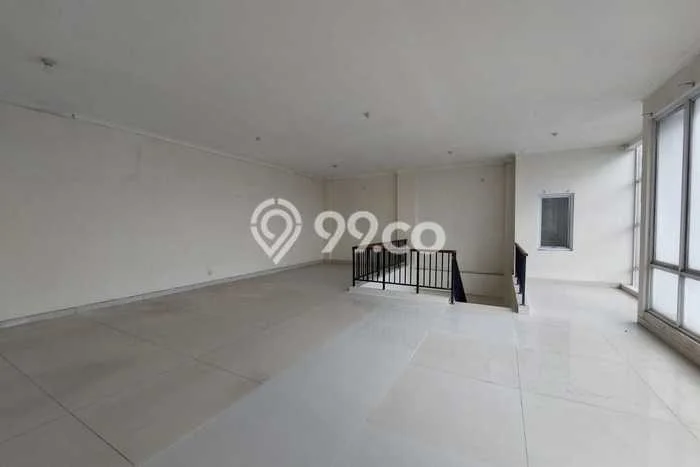 FOR SALE! Ruko di Bekasi Barat Bekasi, LT 330m2, LB 484m2 FOR SALE! Ruko di Bekasi Barat Bekasi, LT 330m2, LB 484m2