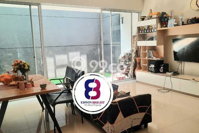 Hunian Elit LB 120m2 Siap Pakai Desain Elegan di Bintaro, Tangerang Selatan Hunian Elit LB 120m2 Siap Pakai Desain Elegan di Bintaro, Tangerang Selatan