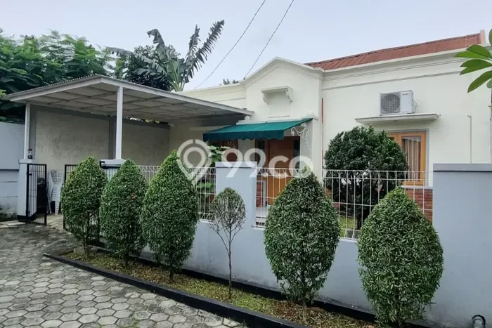 Dijual Rumah Mewah Megah Dengan View Cantik di Sektor 9-Bintaro, Tangerang Selatan Dijual Rumah Mewah Megah Dengan View Cantik di Sektor 9-Bintaro, Tangerang Selatan