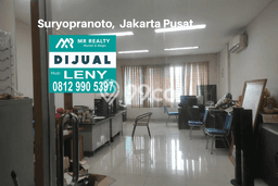 Ruko Bagus Dijual LB 168m2 Lokasi Strategis Jakarta Pusat Area Cocok untuk Berbisnis Ruko Bagus Dijual LB 168m2 Lokasi Strategis Jakarta Pusat Area Cocok untuk Berbisnis