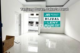 Jual Rumah Luas Megah Dengan View Eksklusif di Tanjung Duren, Jakarta Barat Jual Rumah Luas Megah Dengan View Eksklusif di Tanjung Duren, Jakarta Barat
