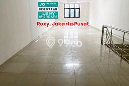 Ruko Disewa di Jakarta Pusat dengan LB 300m2 Area Komersial Ramai Ruko Disewa di Jakarta Pusat dengan LB 300m2 Area Komersial Ramai
