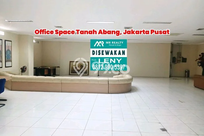 Unit Kantor disewakan di Tanah Abang Jakarta Pusat dengan LT 293m2 / LB 293m2 Unit Kantor disewakan di Tanah Abang Jakarta Pusat dengan LT 293m2 / LB 293m2