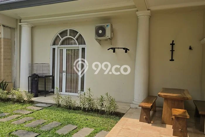 Ready to Use! Premium House LT 550m2 Desain Elegan di BSD Bukit Golf Ready to Use! Premium House LT 550m2 Desain Elegan di BSD Bukit Golf