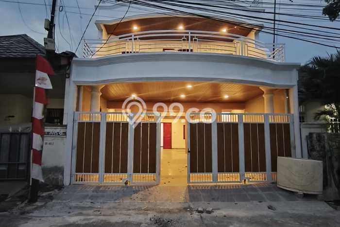 Rumah Minimalis 5 Kamar LT 175m2 di Kemang Pratama Rumah Minimalis 5 Kamar LT 175m2 di Kemang Pratama