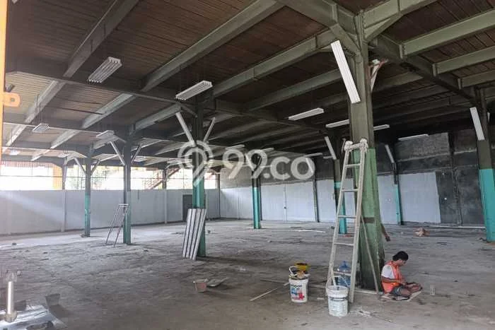 Gudang Ready Kawasan Pulo Gadung, Luas 840m2m², Area Bisnis, Jalan Mudah Gudang Ready Kawasan Pulo Gadung, Luas 840m2m², Area Bisnis, Jalan Mudah