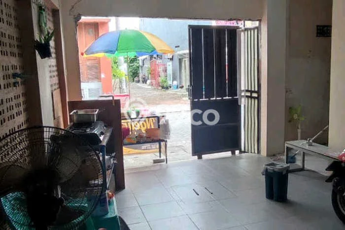 Hunian Cantik Minimalis Lb 72m2 di Rungkut, Surabaya Hunian Cantik Minimalis Lb 72m2 di Rungkut, Surabaya