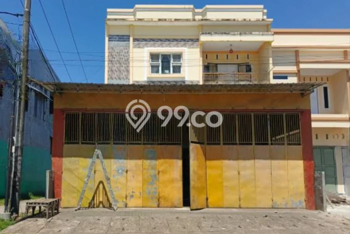 Unit Ruko Dijual di Biring Kanaya Makassar 210m2 Unit Ruko Dijual di Biring Kanaya Makassar 210m2